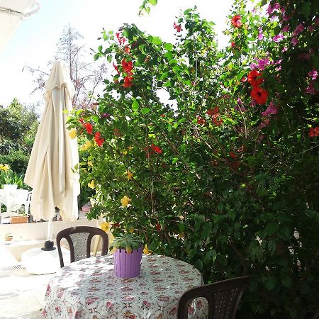 Cizmeci Apart Hotel Cesme Bagian luar foto